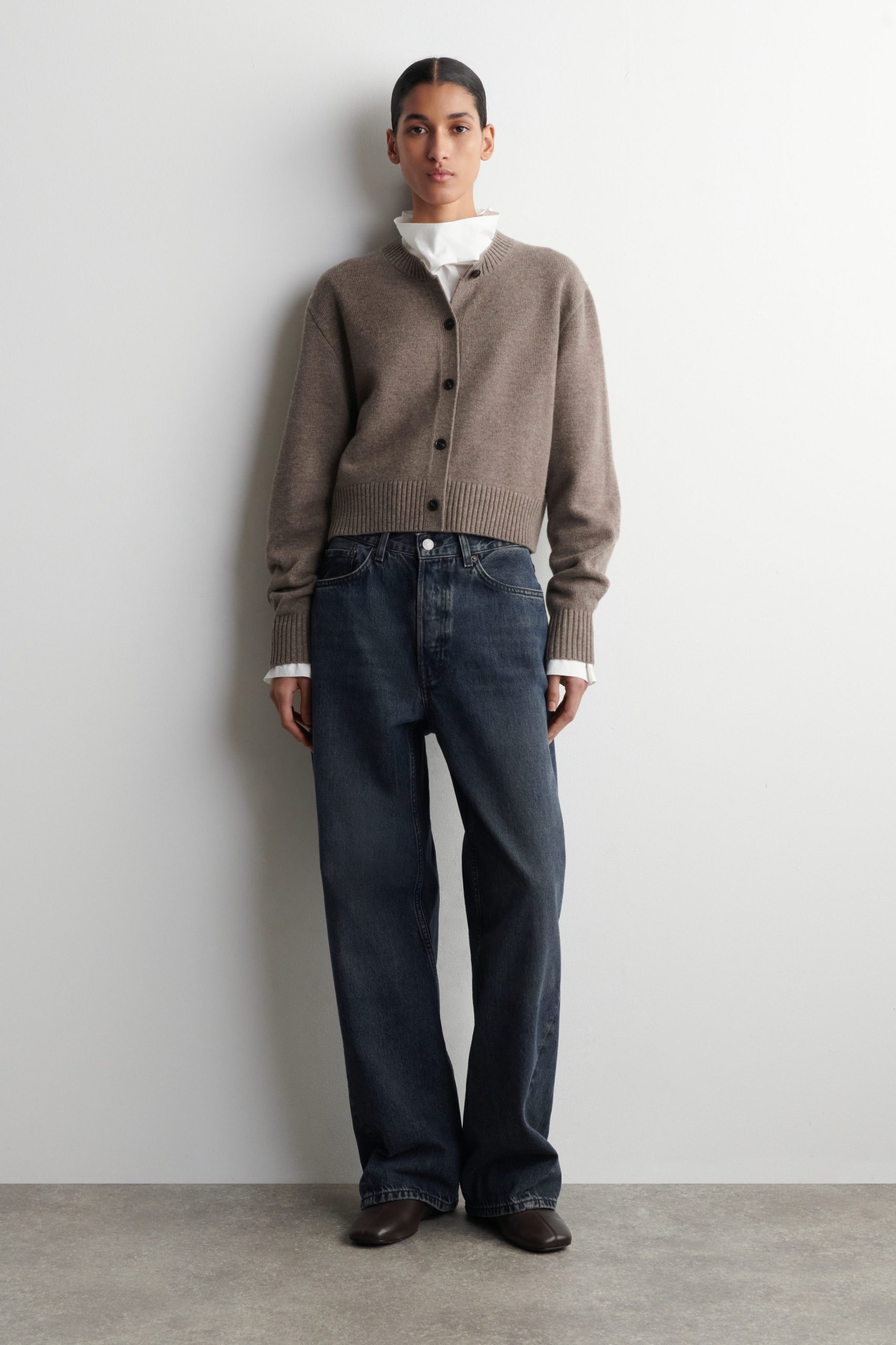 cos-strickjacke-231qsl-1.jpg cos strickjacke – Bild 1