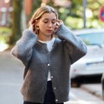 graue strickjacke