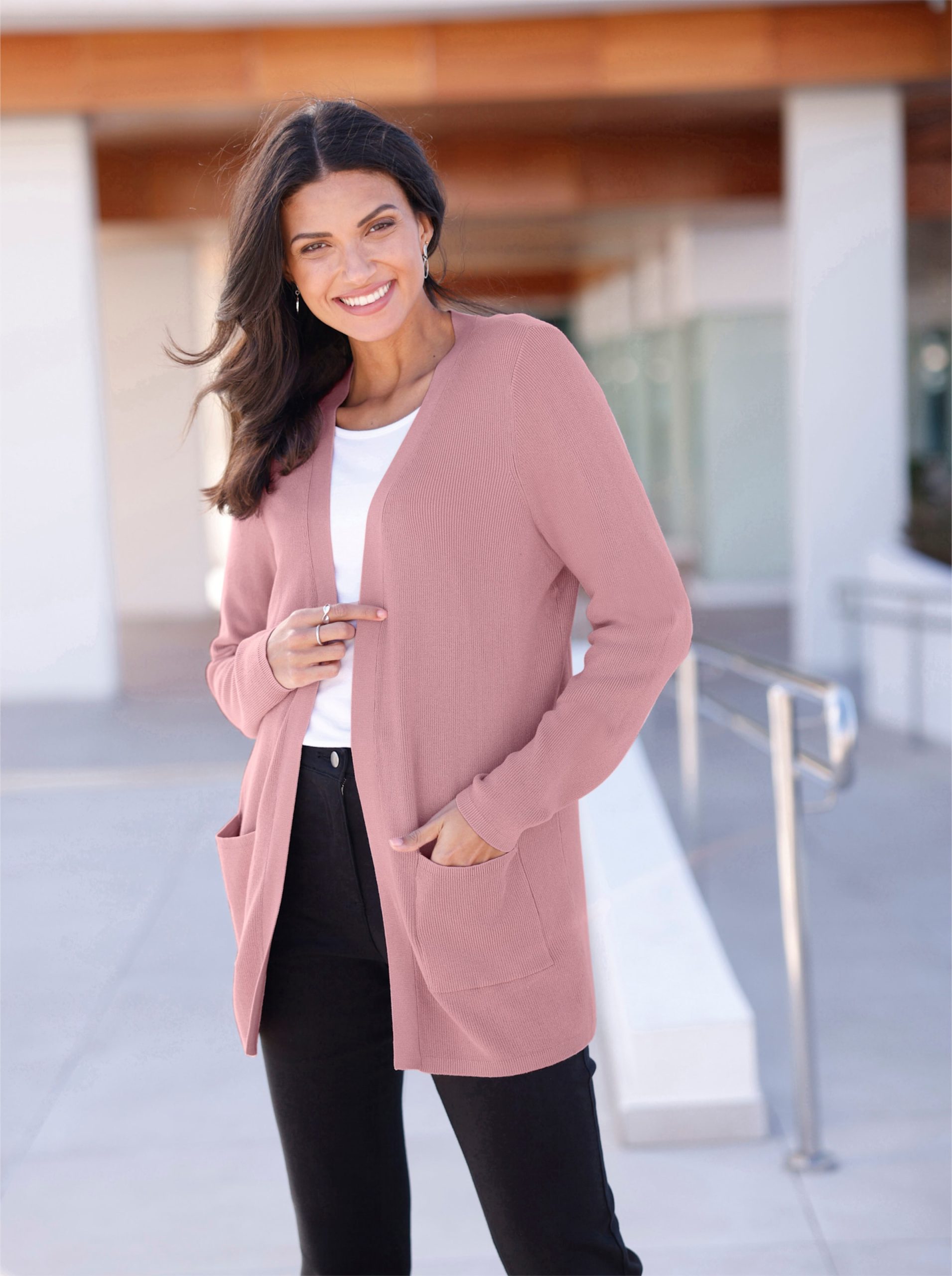longstrickjacke-damen-251zke-1.jpg longstrickjacke damen – Bild 1