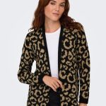 only strickjacke