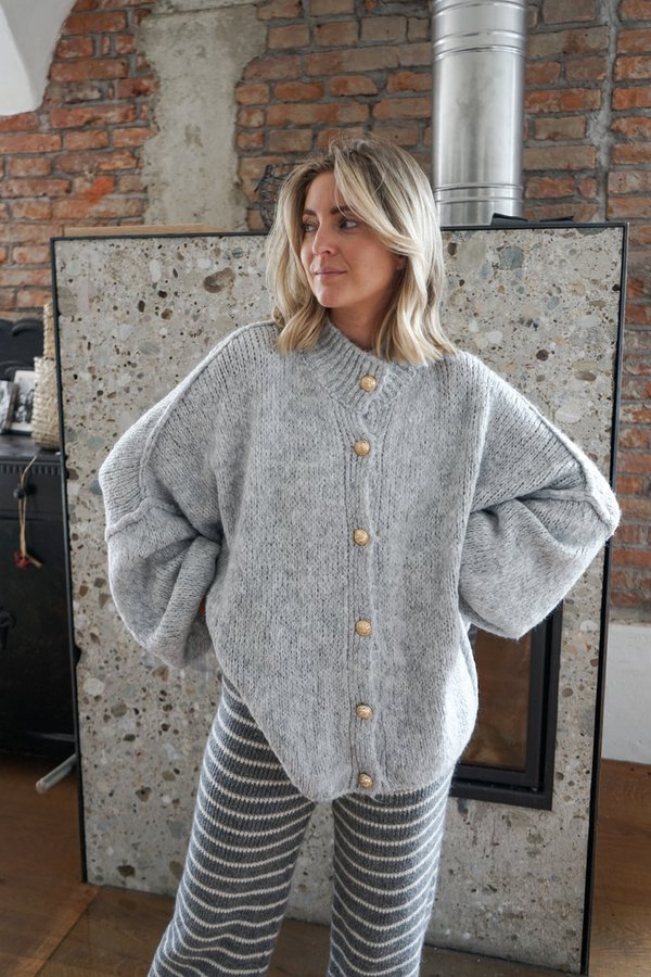 oversize-strickjacke-874uyh-1.jpg oversize strickjacke – Bild 1