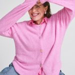 pinke strickjacke