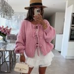 rosa strickjacke