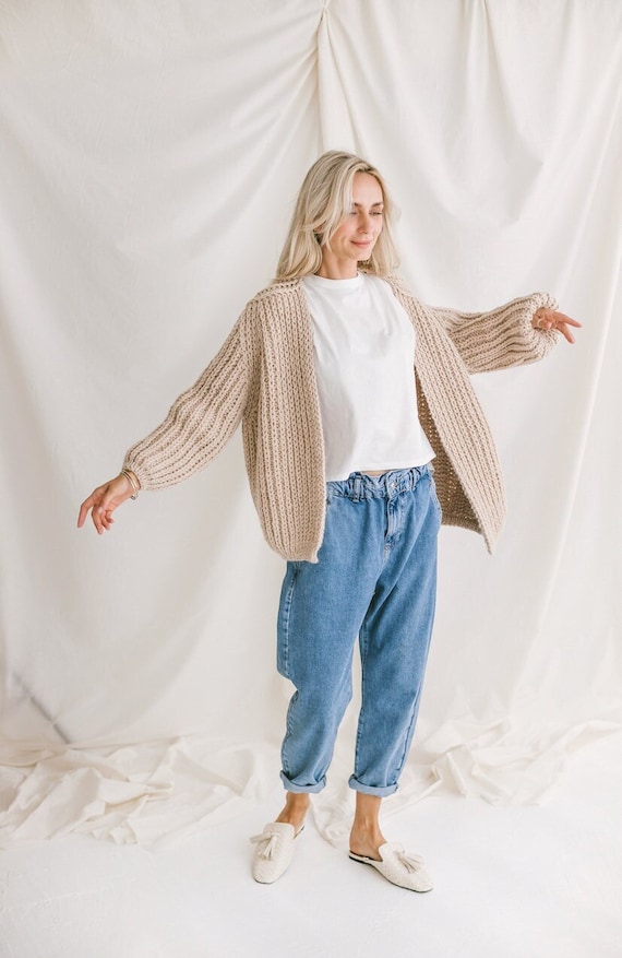 strickjacke-beige-184rjs-1.jpg strickjacke beige – Bild 1