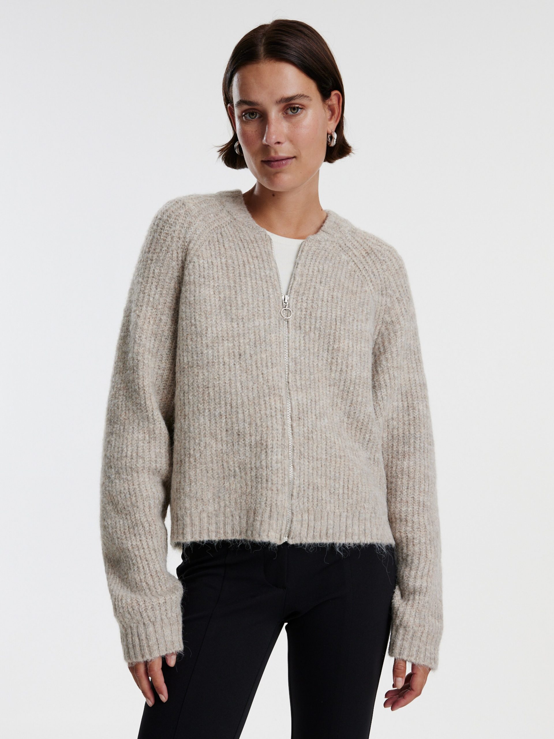 strickjacke-beige-damen-685rce-1.jpg strickjacke beige damen – Bild 1