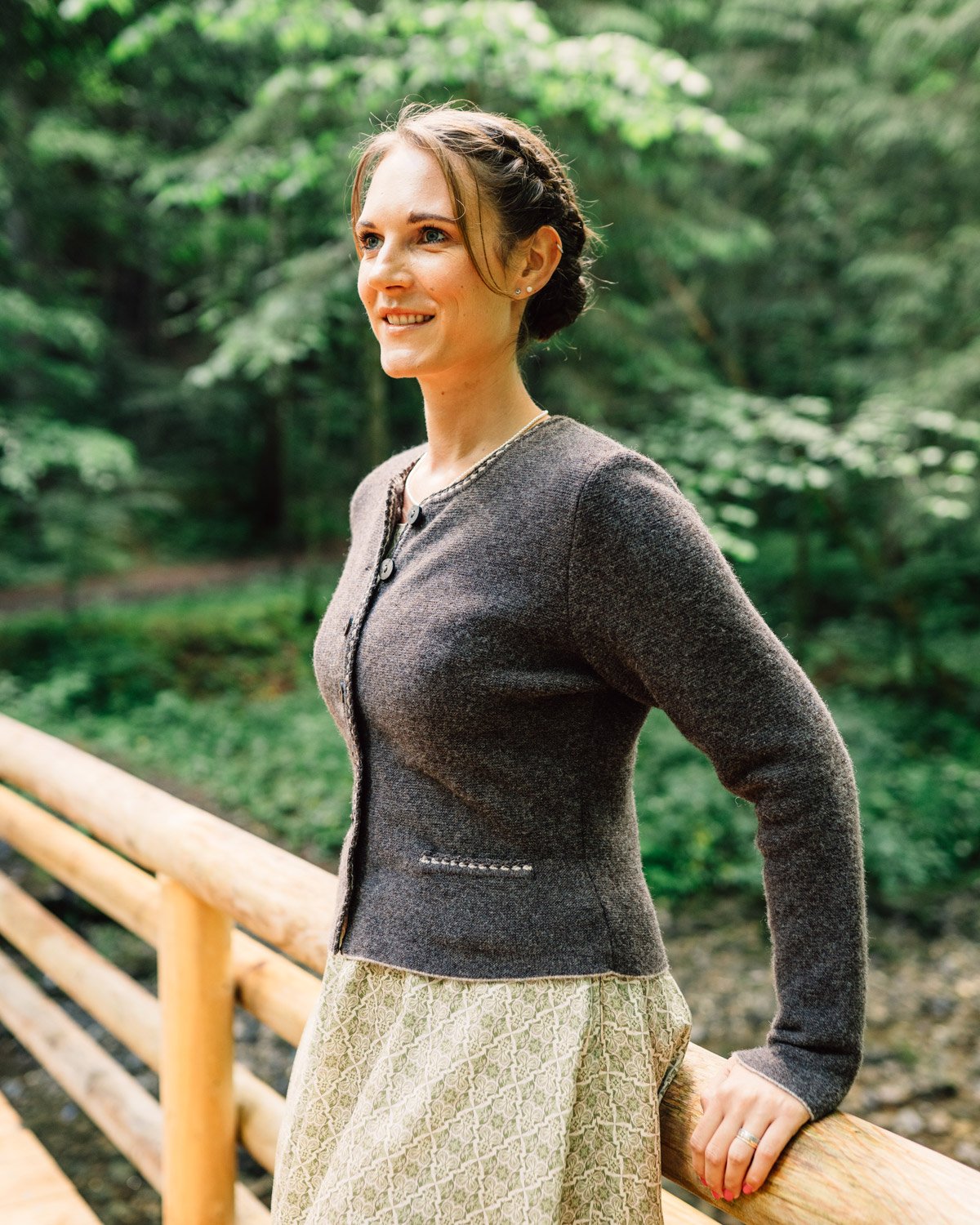 strickjacke-braun-143ljc-1.jpg strickjacke braun – Bild 1