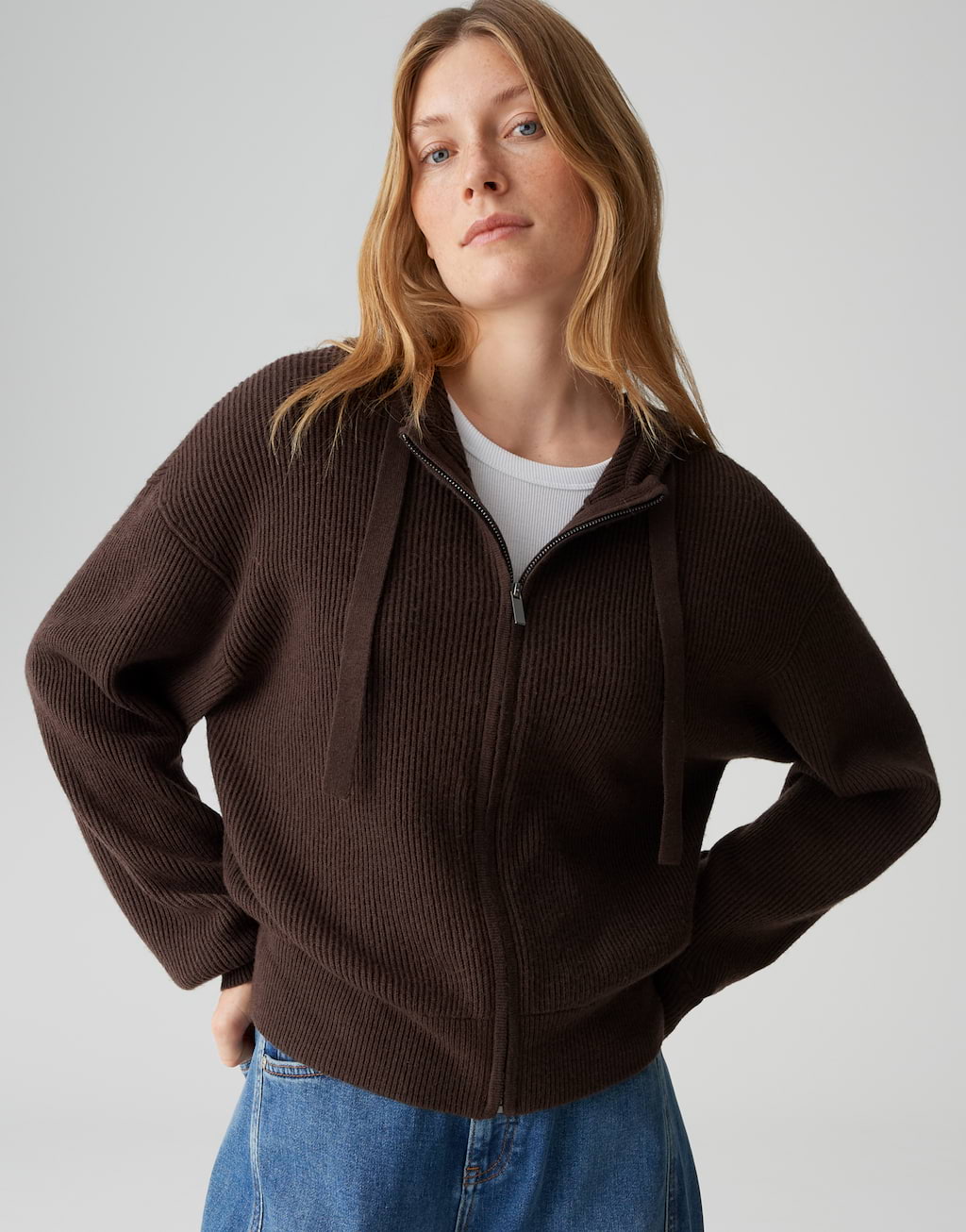 strickjacke-braun-465yfv-1.jpg strickjacke braun – Bild 1
