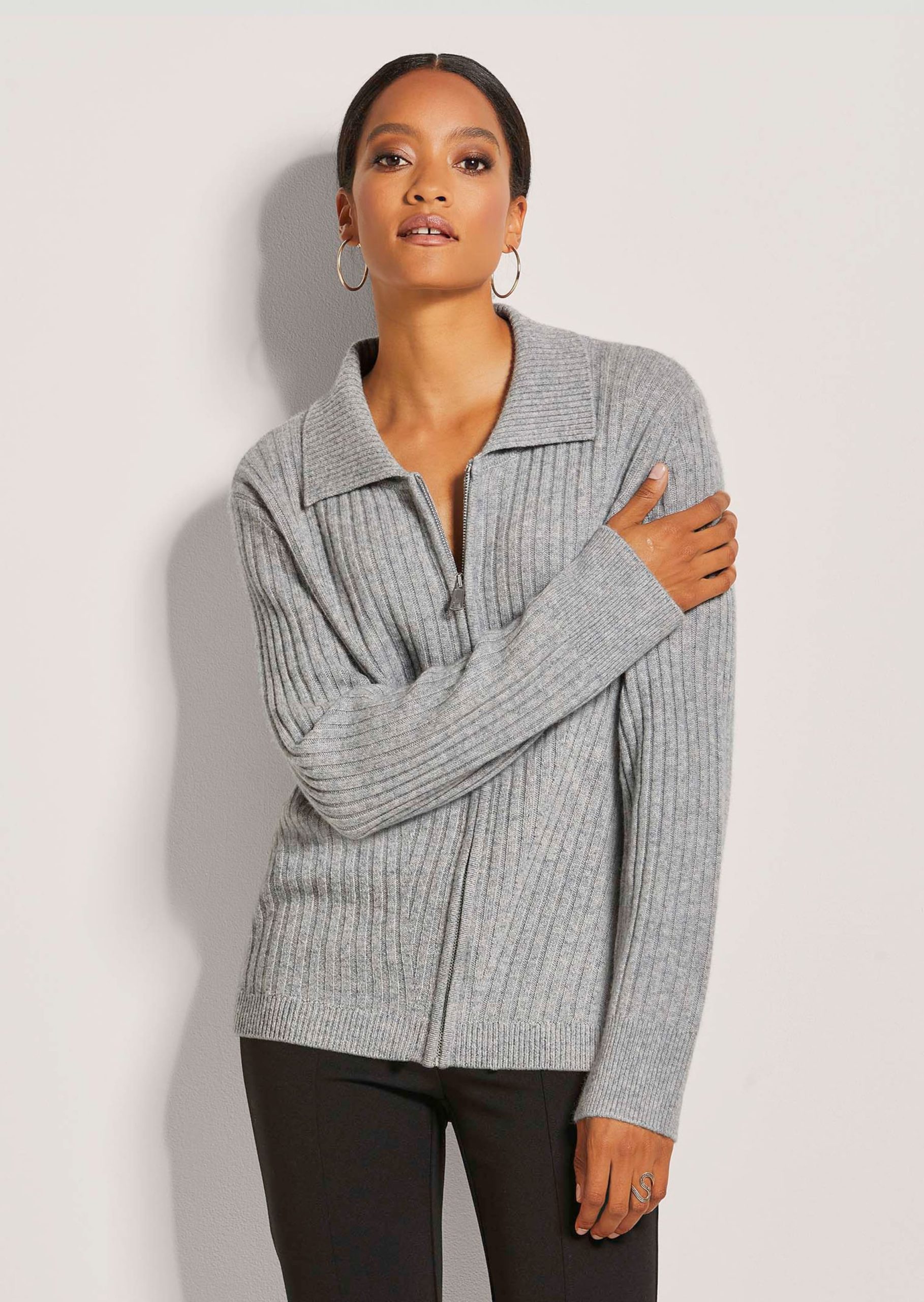 strickjacke-damen-969rzb-1.jpg strickjacke damen – Bild 1