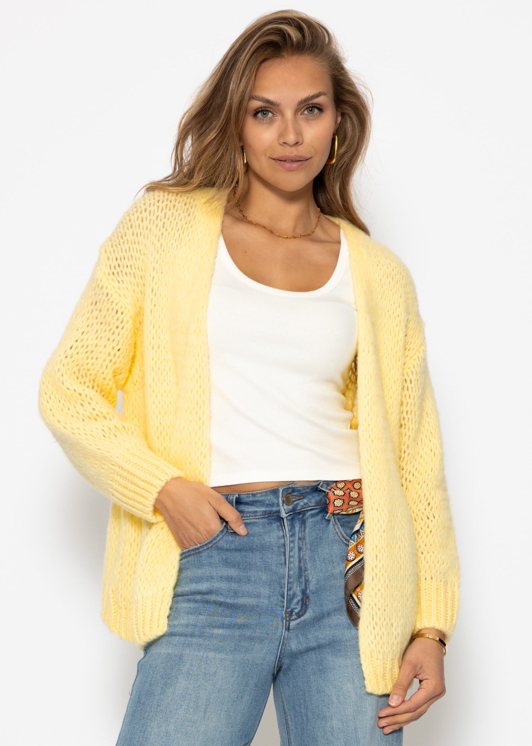 strickjacke-gelb-631nol-1.jpg strickjacke gelb – Bild 1
