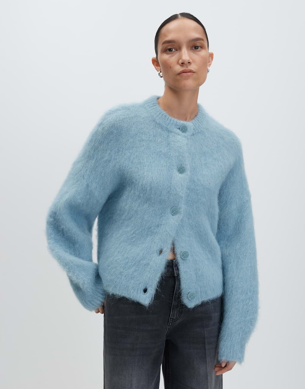 strickjacke-hellblau-947dxz-1.jpg strickjacke hellblau – Bild 1