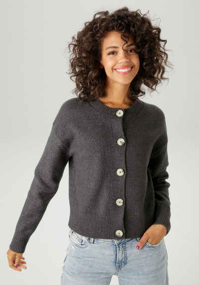 strickjacke-kurz-359dpm-1.jpg strickjacke kurz – Bild 1