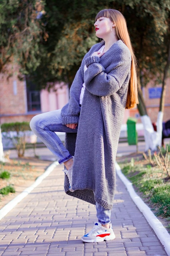 strickjacke-lang-773kaz-1.jpg strickjacke lang – Bild 1