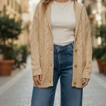 strickjacke mit kapuze